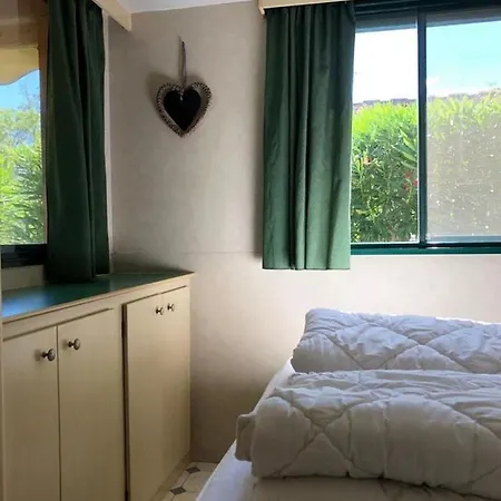 Toskana-viareggio-chalet-zona-rosa-5-mit-klimaanlage-und-wlan *